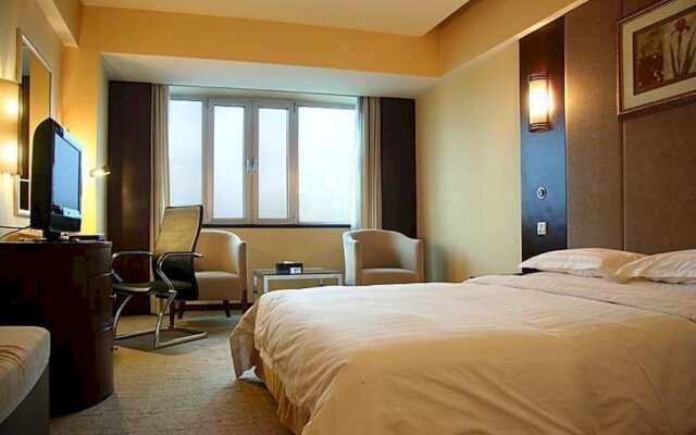 Maxcourt Hotel
