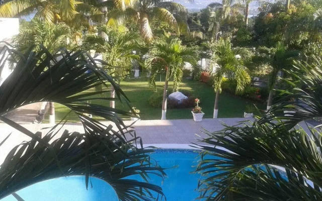Turquoise Sea Villa