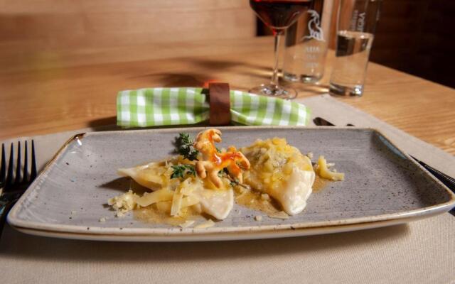 Hotel Ustria Parlatsch