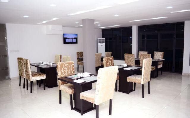 Ziroc Residence