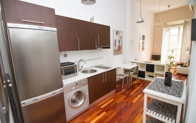 Nice Studio Teatro Cervantes by La Recepcion