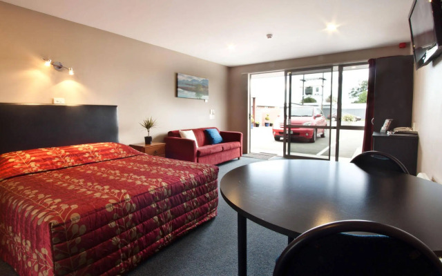 Phoenix Motel