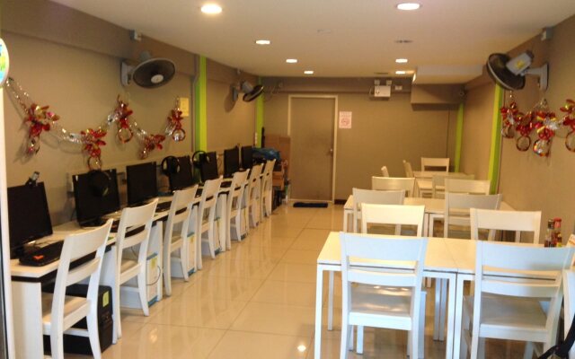Ipremium Sukhumvit 81 Hotel