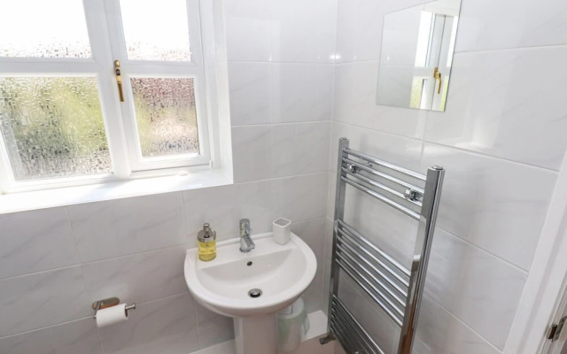 3 Rothbury Place