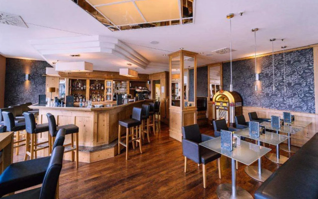 Atomis Hotel Munich Airport