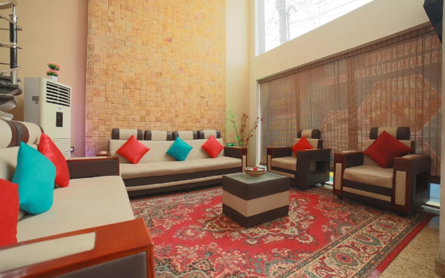 OYO 14759 Hotel President