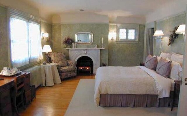 Moffat House