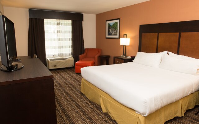 Holiday Inn Express Hotel & Suites Cherokee / Casino, an IHG Hotel