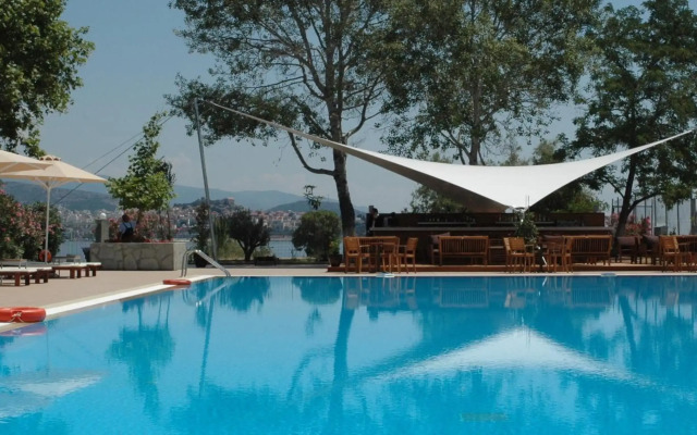 Lucy Hotel