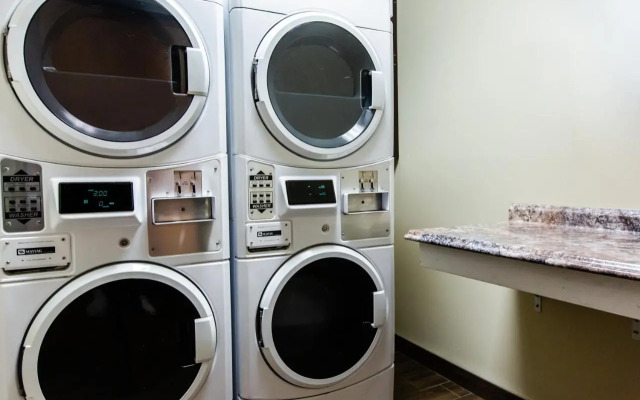 Holiday Inn Express & Suites Spruce Grove Stony Plain