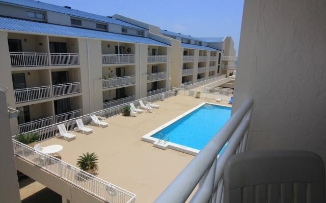 Sugar Beach 372 by RedAwning