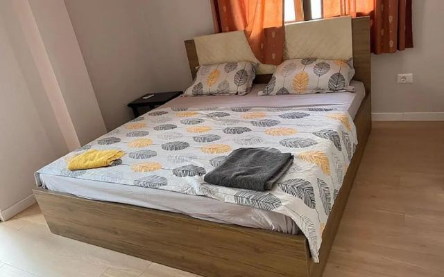Luxury Apartment 4