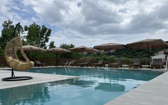 Kimiro Hotel Tsilivi
