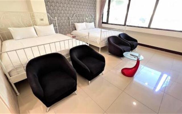 Small Travel Stay