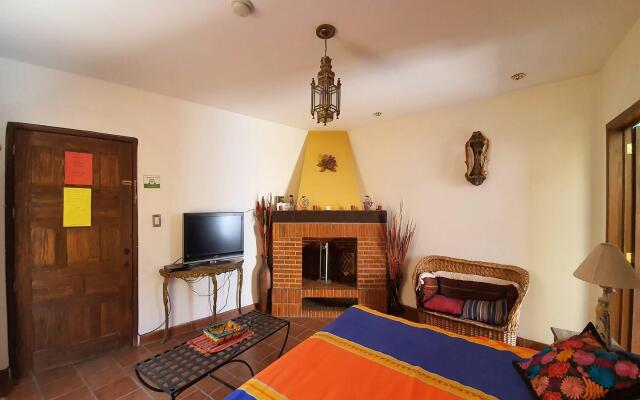 Capital O Hotel Al Son de los Santos - Hostel