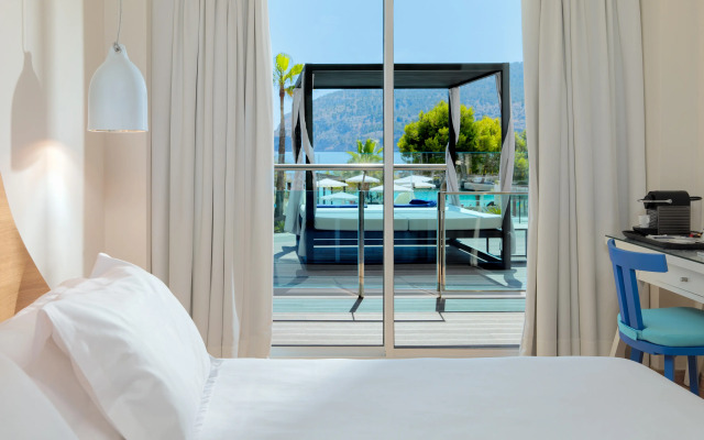 Boutique Hotel H10 Blue Mar - Adults Only