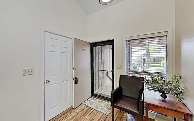 147westd 2 Bedroom Condo