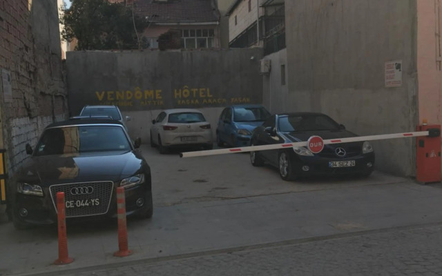 Vendome Hotel