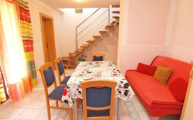 Apartment Manda 709