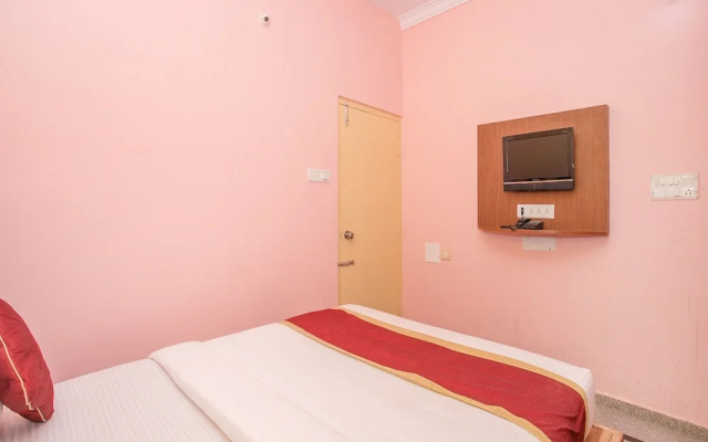 OYO 13024 Bip Inn 2021