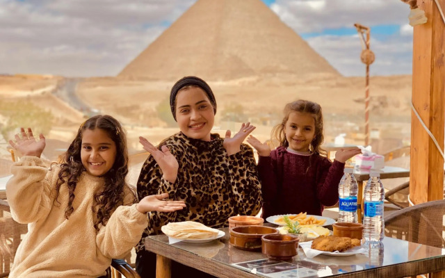 Sahara Pyramids Inn