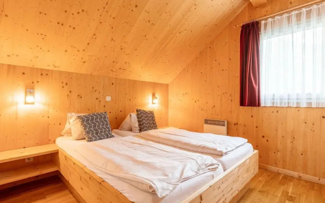 Luxurious Chalet in Murau with Outside Hot Tub