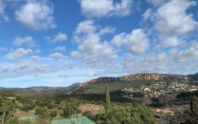 Appartement Saint-Raphaël, 2 pièces, 4 personnes - FR-1-504-612