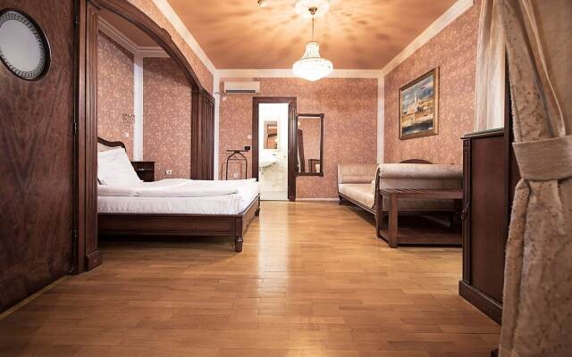 Hotel Majestic