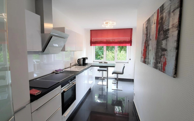 Ihr Ticket ins Grüne - Neue, topmoderne 5-Sterne-Ferienwohnung