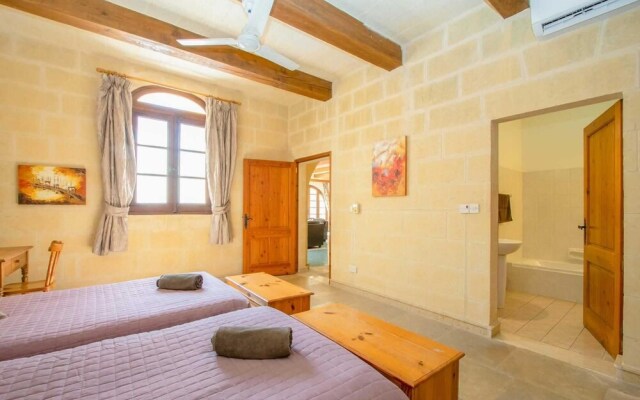 Ta Cenc - Sannat Holiday Home