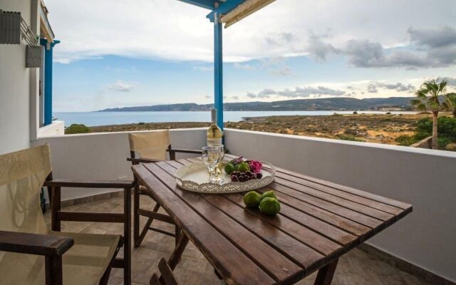 Avlemonas Bay Sea Houses