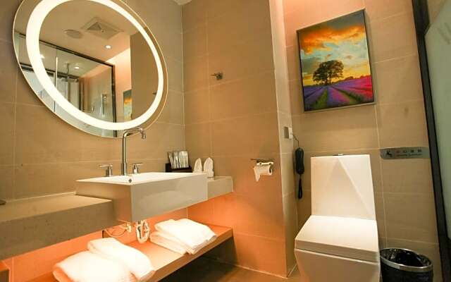 Lavande Hotel Fuxin San Yi Ba Park Branch