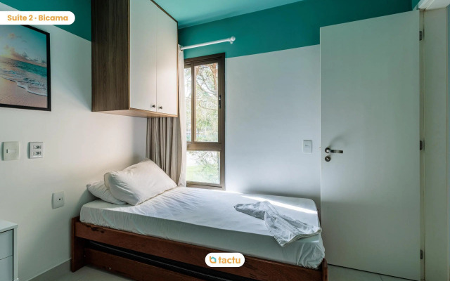 Térreo espaçoso na praia do cumbuco por Tactu