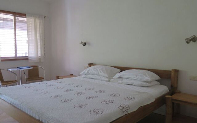 The Coral Beach Club