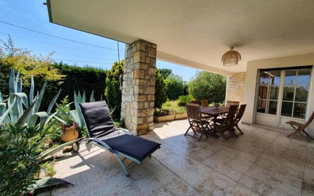 Jolie maison provençale au calme