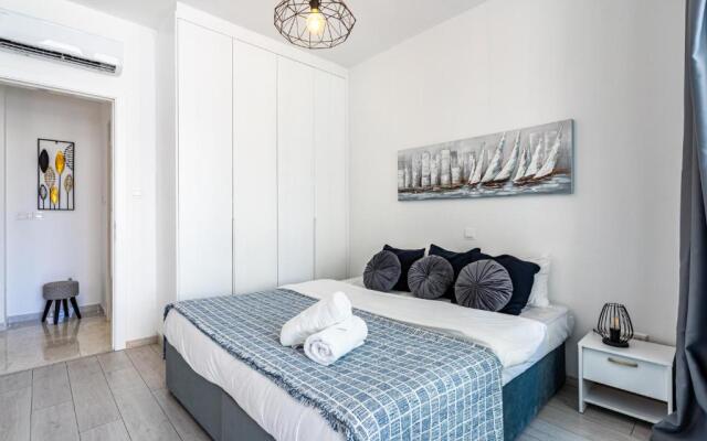 Tyche's 1 BDR apartment in Larnaca