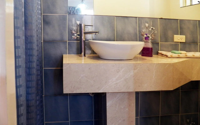 The Spanish Guesthouse, Private Rooms