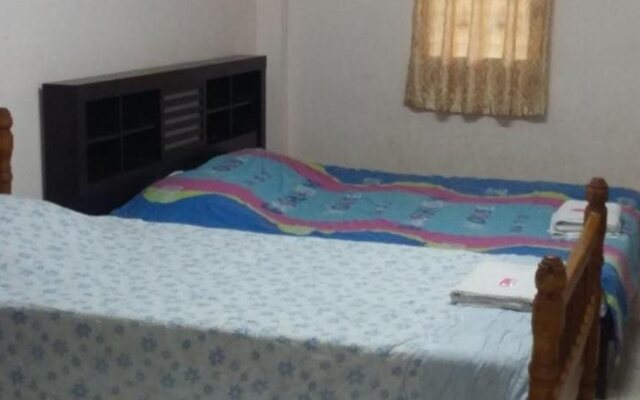 P&Mo Guesthouse
