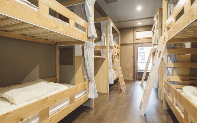 Hatago FLAGS - Hostel