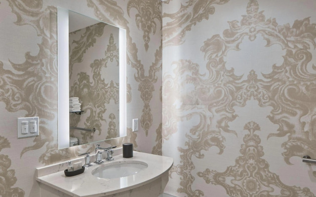 Montcalm Royal London House, London City