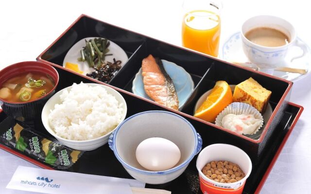 Mihara City Hotel