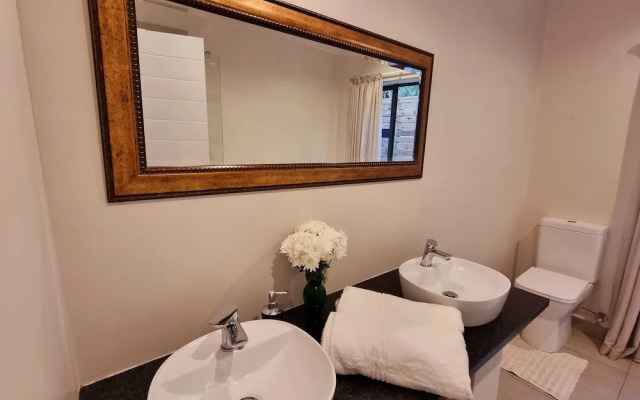 Alkantmooi Nature Reserve Keurkloof Units