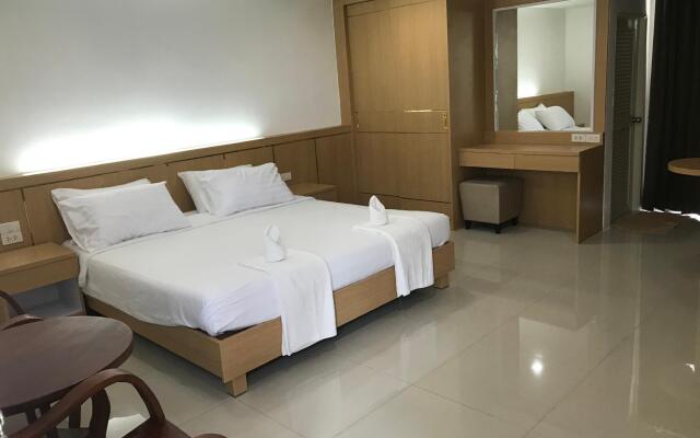 Siam Privi Hotel