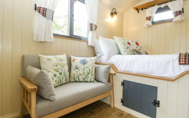 Thornhills Lodge