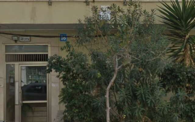 TLV Port Sweet-spot Near Beach