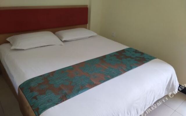 Penglai Xinlang Business Hotel