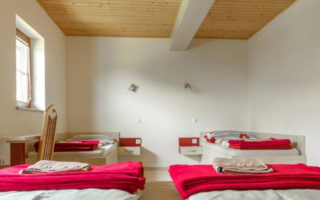Apartments Petek