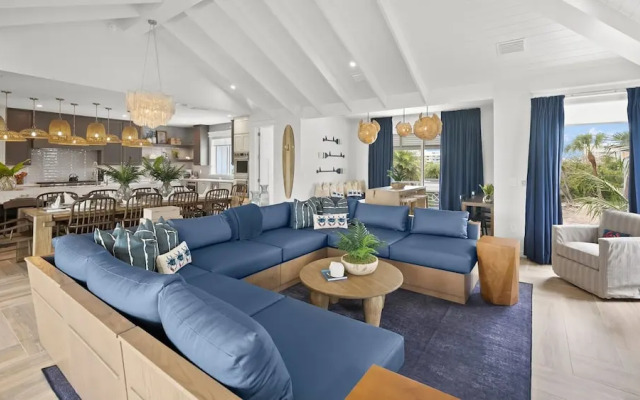 Maritime Manor in Siesta Key