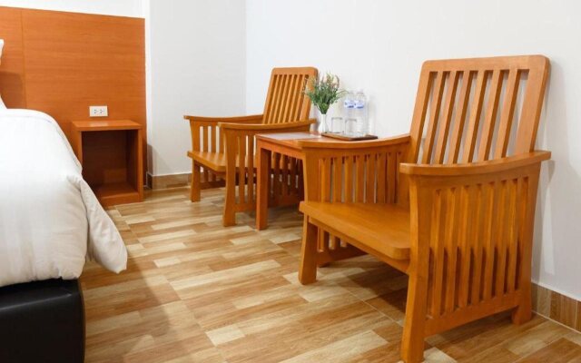 Donmueang Place Hotel