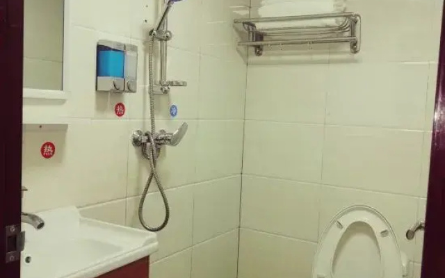 Desheng Bianjie Hotel